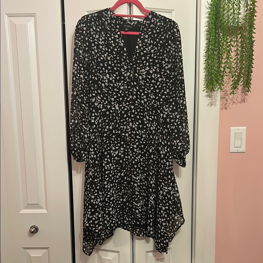 Asymmetric Black and White Patterned Dress